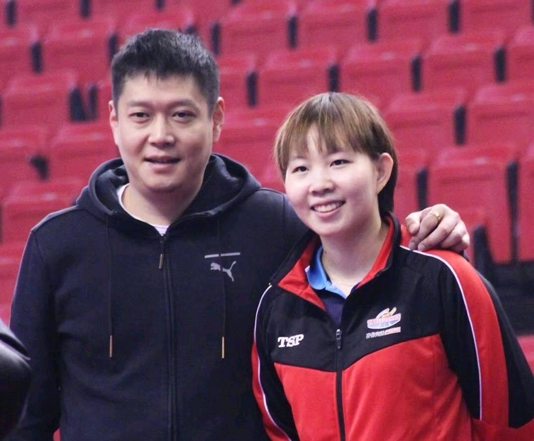 爱游戏体育-JackeyLove爆冷击败中国队，赛况扑朔迷离引爆全场！的简单介绍